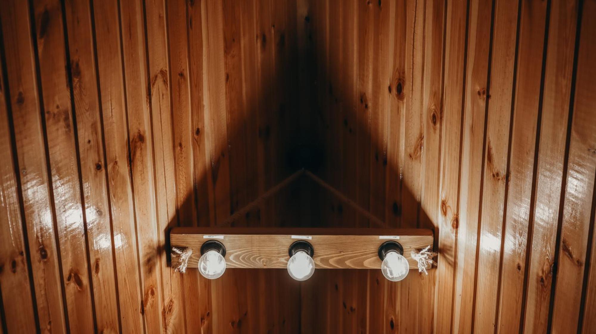 A Pisc Hotel Vatra Moldoviţei Екстериор снимка